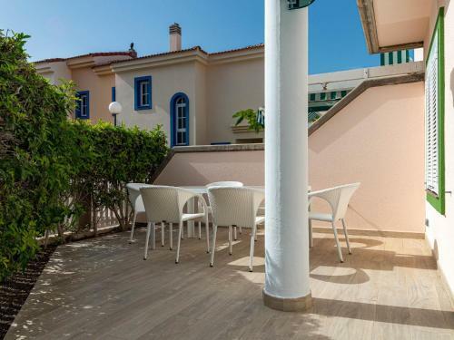 Exclusive Bungalow Pasito Blanco Marina Port
