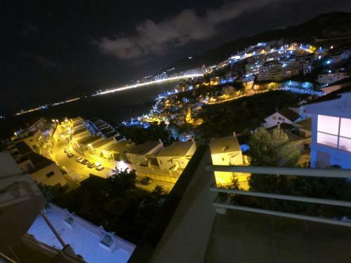 Apartamento Con Vistas A La Bahia