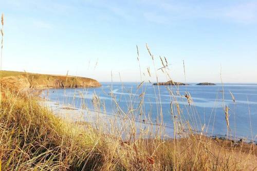 Bodnant-4 Bed-views Views Views-aberdaron