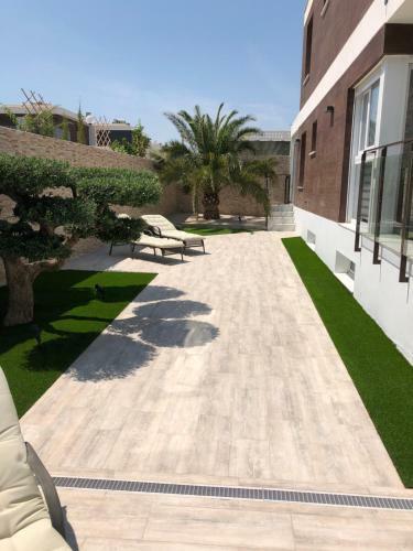 Villa Mondrian