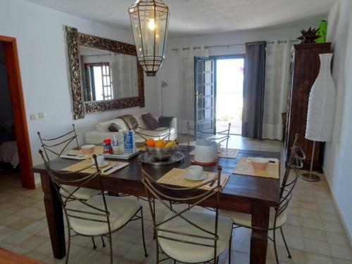 Casita Playa Quemada