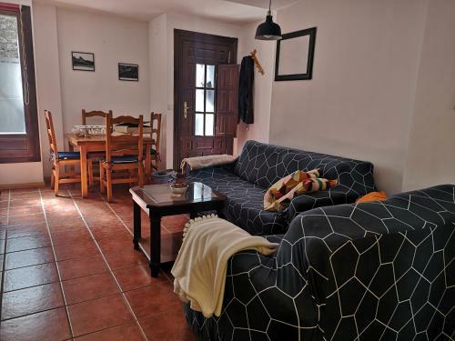 Amplio Apartamento de Monta�a Con Terraza Y Wifi