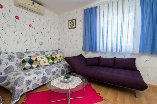 Apartamento A4 - Modern Apt W Terrace 3 Min Walk To Beach