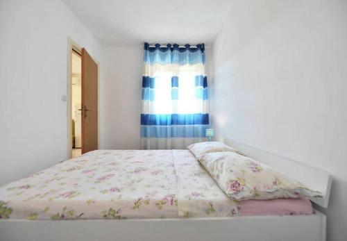 Apartments Josi - 150 M From Sea