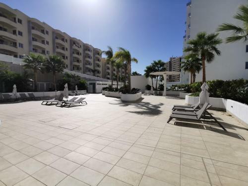 Cs Apartmentos, Large Terrace, Wifi!