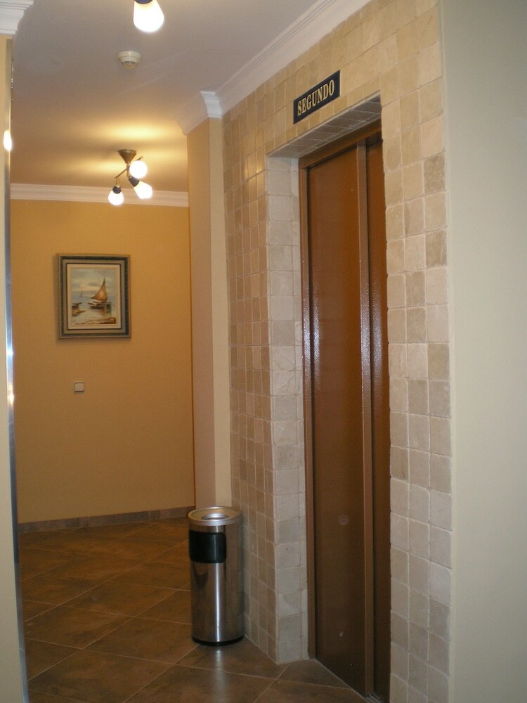 Hotel Miraya
