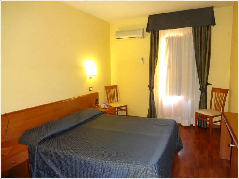 Hotel Akrabello