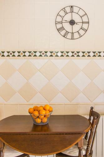 Villa Graham Holiday Rentals - Montgo
