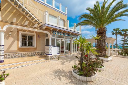 Villa Fidalsa Grand Mediterranean Beachfront