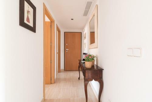 Apartamento Edificio Puerta Mitica