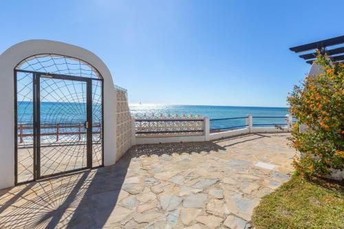 Beach Apartment Directly By The Sea