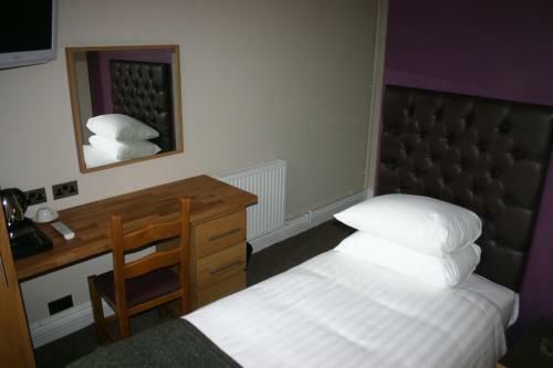 Station Hotel