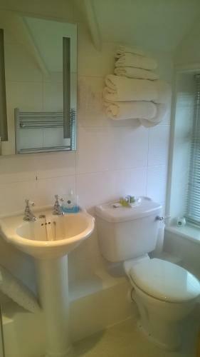 Anton Guest House Bed And Breakfast