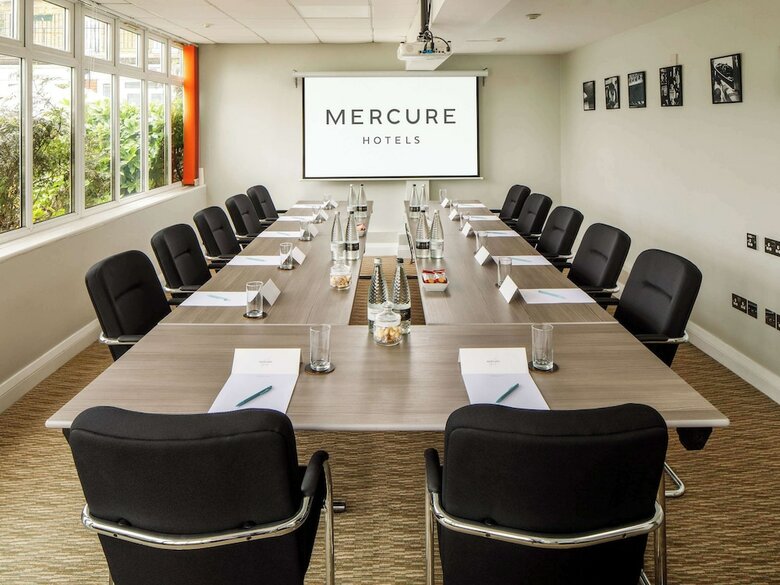 Mercure London Staines-upon-thames Hotel