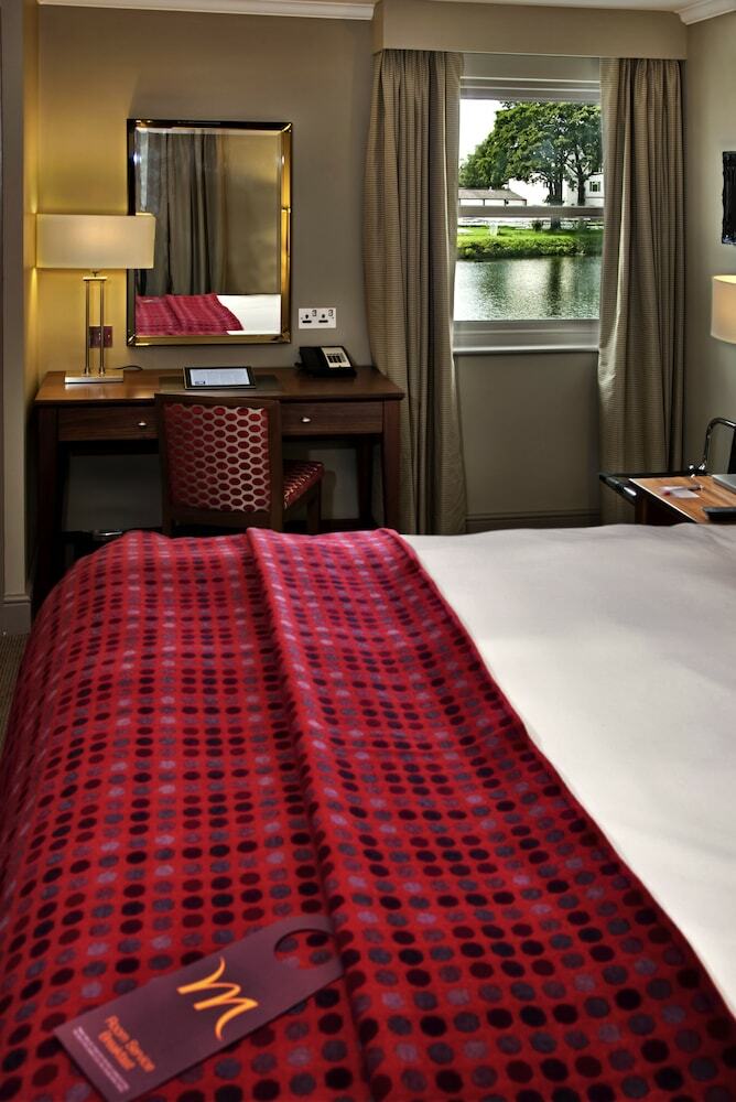 Mercure London Staines-upon-thames Hotel