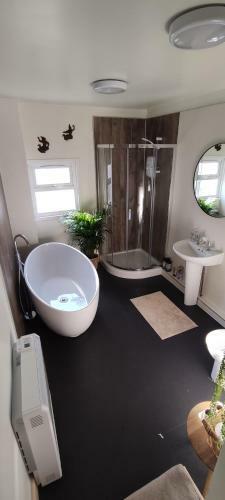 Adail Cottage