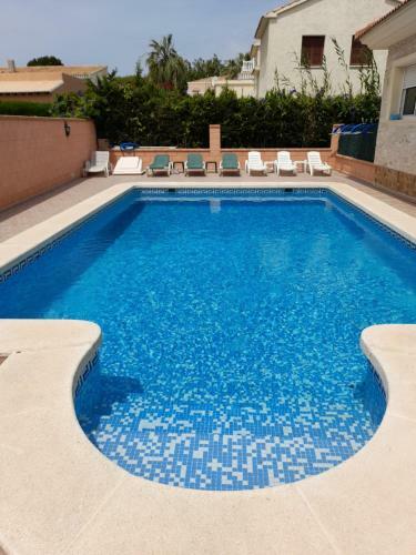 Chalet Muy Cerca de La Playa Con Piscina Privada