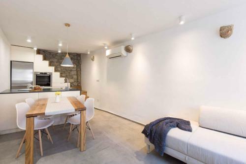 Apartment In Vrbnik/insel Krk 37191