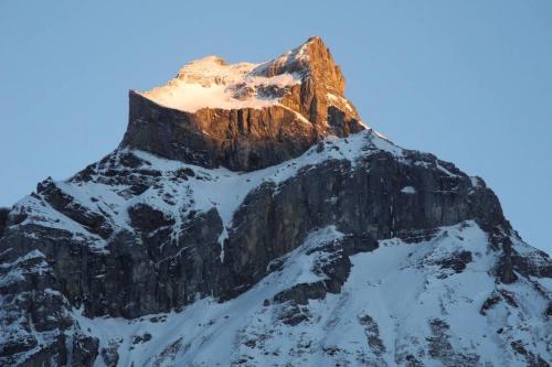 Apartamento Gem�tliche Dachwohnung Im Chalet Mit Bergblick