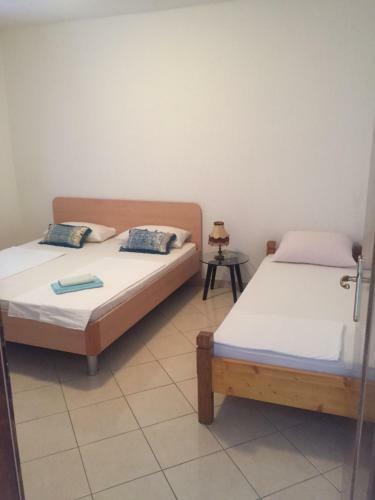 Apartmani Dora