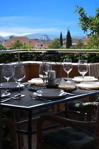 Apartamento Sea La Vie Holiday Home With Pool