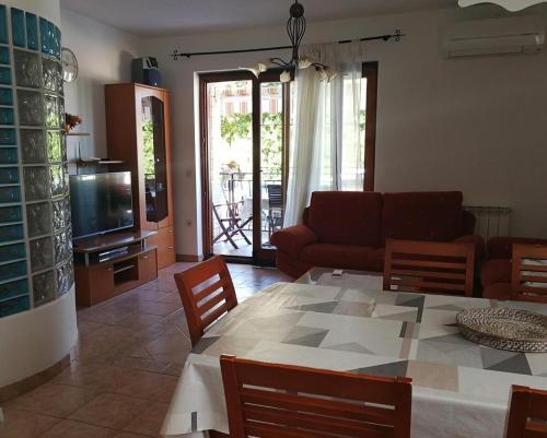 Apartments With Wifi Vrsar, Porec - 17473
