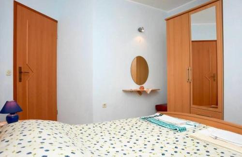Apartments With Wifi Vrsar, Porec - 17473