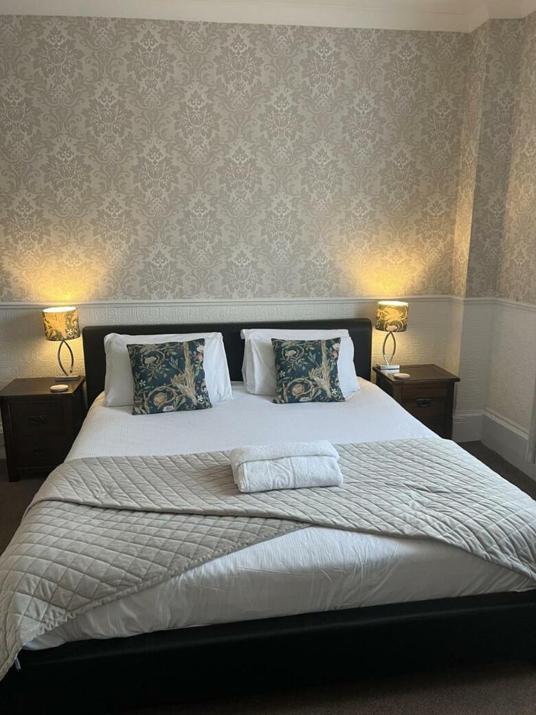 Hostal Fairlawn House