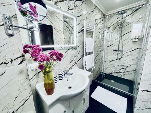 Apartamento Premier City Hotel Chisinau