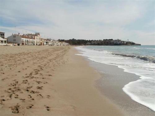 Hauzify I Villa Del Castell