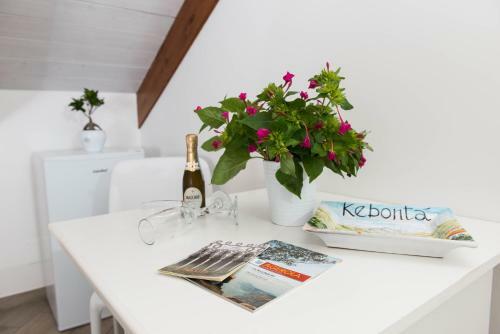 B&B Kebont�