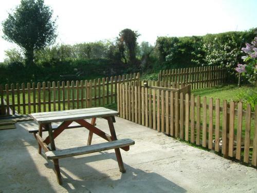 Hostal Harvest Home Guest House And Restaurant