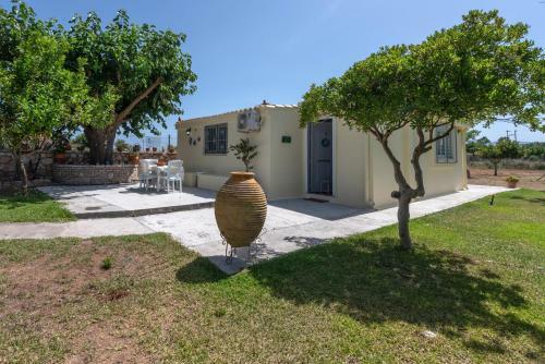 Cosy, Sunny And Relaxing Beach House