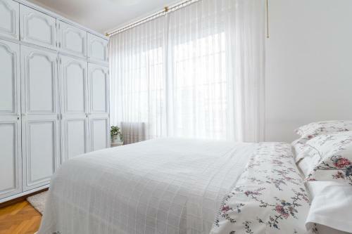 Apartment Zagreb Idila Center S Balkonom