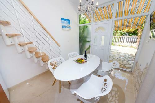 Apartments Silver