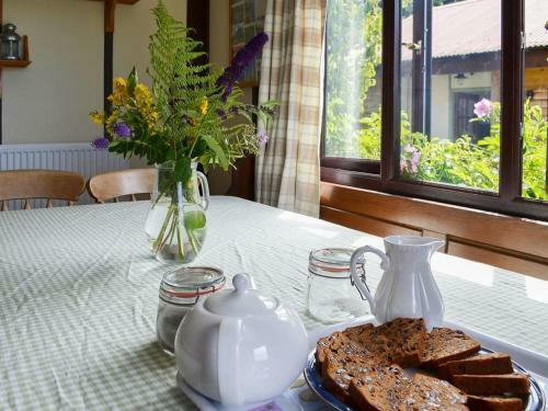 Caban Coed