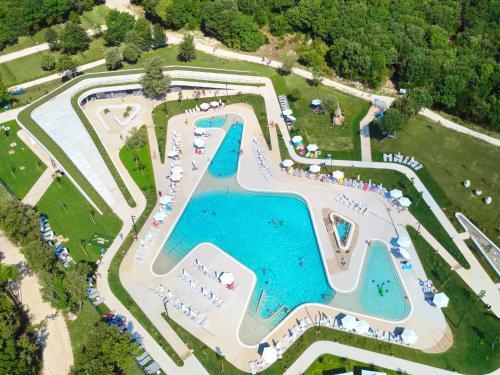 Holiday Home Mon Perin - Roj610