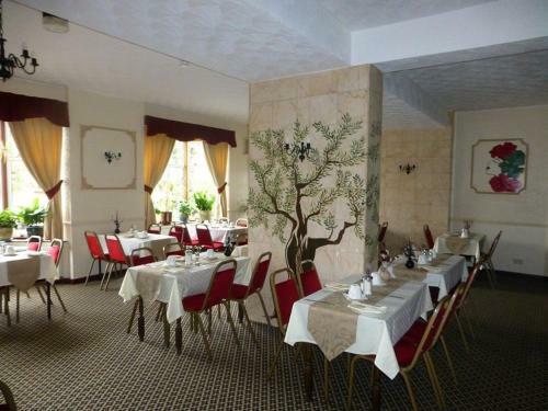 Posada Woodlands Hotel And Restaurant