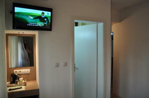 Hostal Villa White Lake