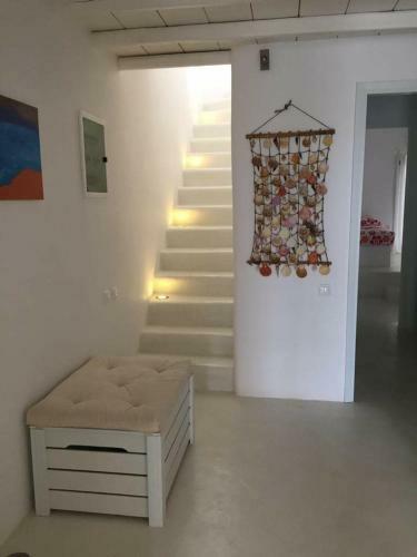 Beautiful Villa In Mykonos With Shared Swimming Pool