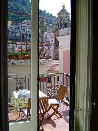 Hostal Residenza Del Duca Rooms & Apartments