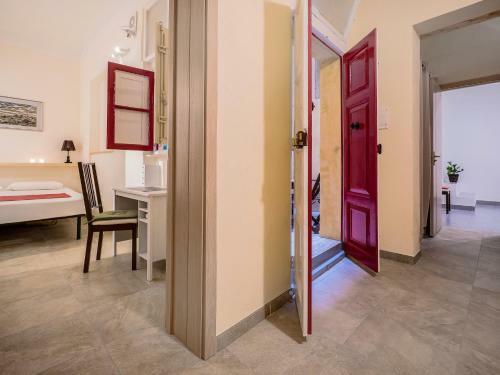 Valletta Main Street Apartment