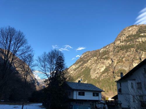 Apartamento Appartamento Antey Saint Andr� Posizione Centrale