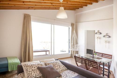 �gua de Alto Terrace House