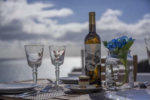 �gua de Alto Terrace House