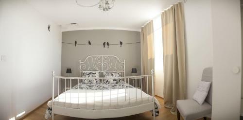 �gua de Alto Terrace House