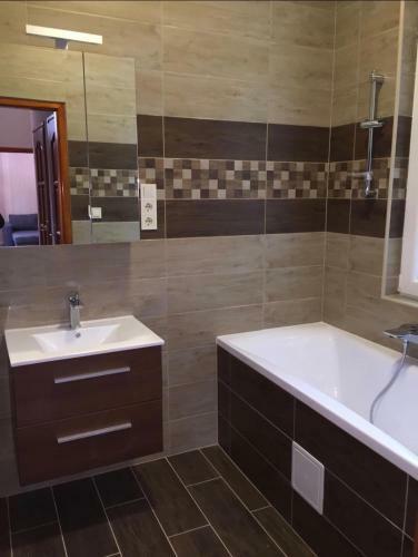 Apartment Near Opera In Dowtown Budapest