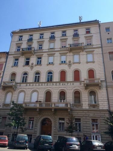 Apartment Near The Heroes Square
