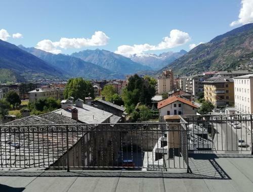 Apartamento Mansarda Del Sole, Nel Cuore Di Aosta
