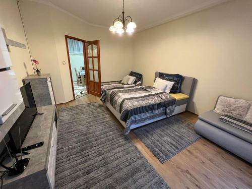 Anna Gy�ngye Apartman Debrecen